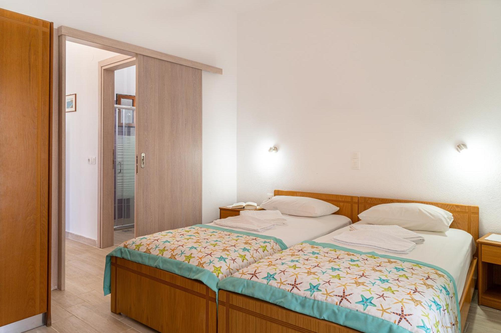 Akrotiri Apartments Макригиалос Экстерьер фото